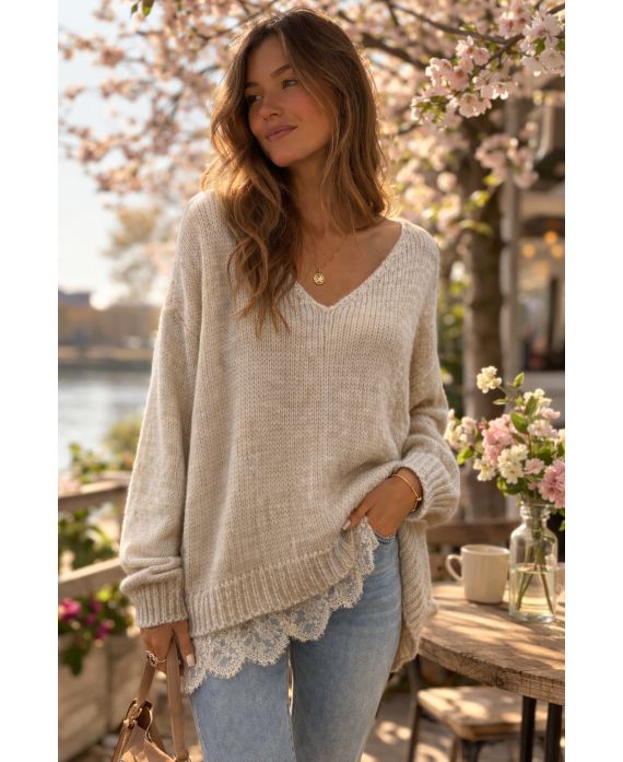 LACE PULL