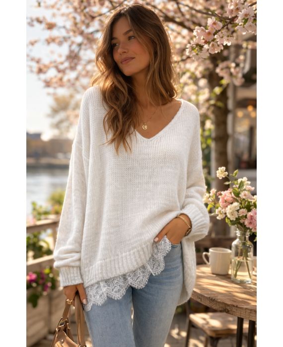 Lace sweater white