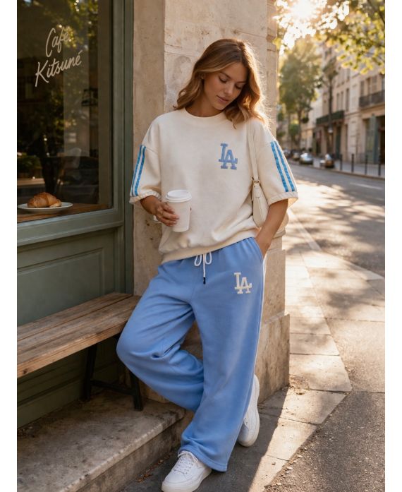 Blue jogging LA