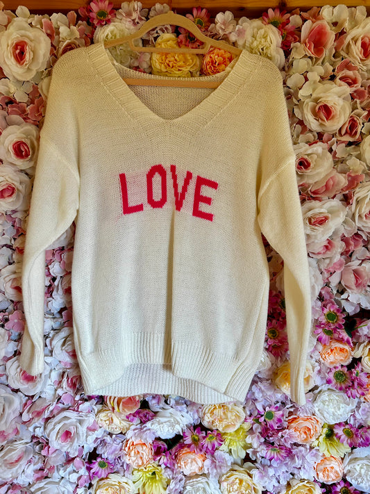 LOVE SWEATER